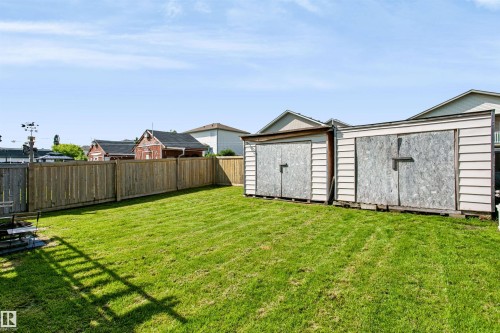 4120 50 Street, Gibbons, AB - Outdoor