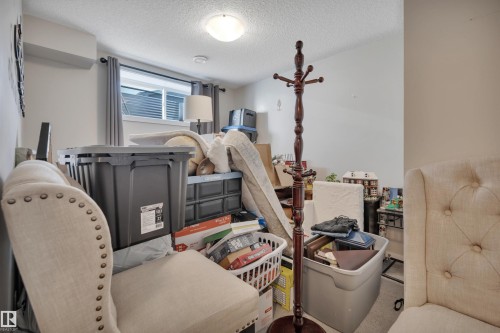 648 Orchards Boulevard Sw, Edmonton, AB - Indoor