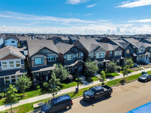 648 Orchards Boulevard Sw, Edmonton, AB - Outdoor With Facade