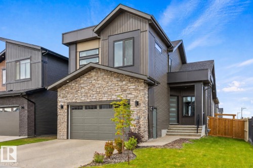 110 EDGEFIELD Way   St. Albert, AB T8N 8A7