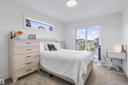 110 Edgefield Way, St. Albert, AB - Indoor Photo Showing Bedroom