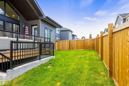110 Edgefield Way, St. Albert, AB - Outdoor