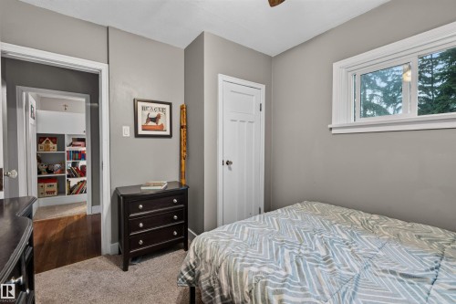 21419 Twp 542, Rural Strathcona County, AB - Indoor Photo Showing Bedroom