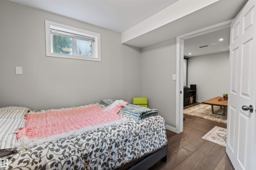 21419 Twp 542, Rural Strathcona County, AB - Indoor Photo Showing Bedroom
