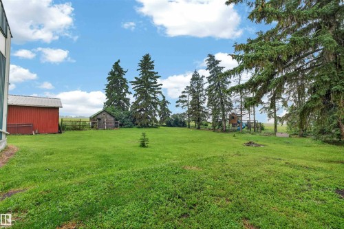 21419 Twp 542, Rural Strathcona County, AB - Outdoor