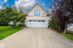 310 Livingstone Court NW  Edmonton, AB T6R 2T1