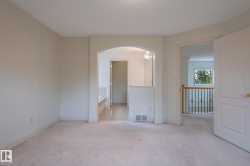 310 Livingstone Court Nw, Edmonton, AB - Indoor Photo Showing Other Room