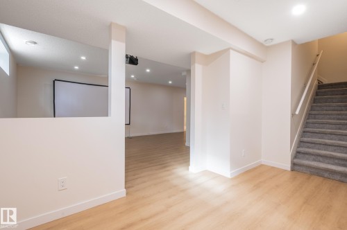 310 Livingstone Court Nw, Edmonton, AB - Indoor Photo Showing Other Room