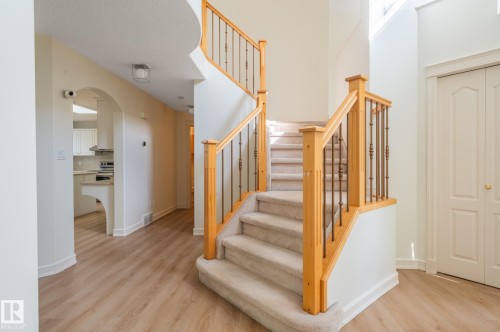 310 Livingstone Court Nw, Edmonton, AB - Indoor Photo Showing Other Room