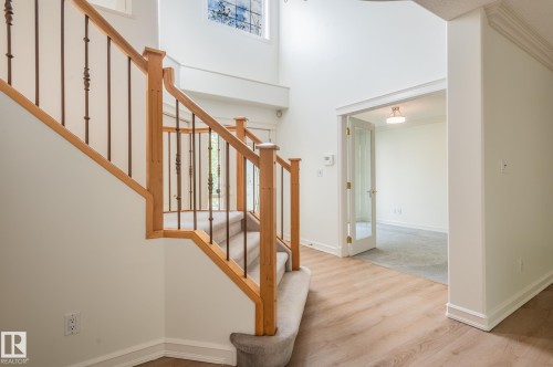 310 Livingstone Court Nw, Edmonton, AB - Indoor Photo Showing Other Room