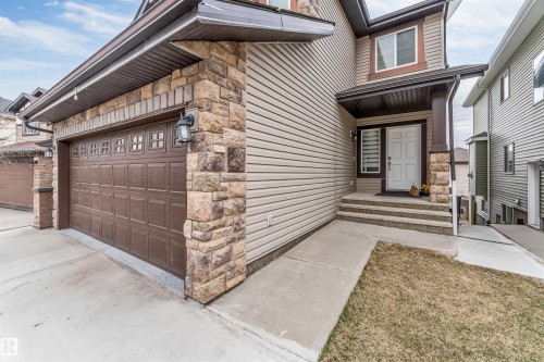 5156 2 Avenue Sw, Edmonton, AB - Outdoor