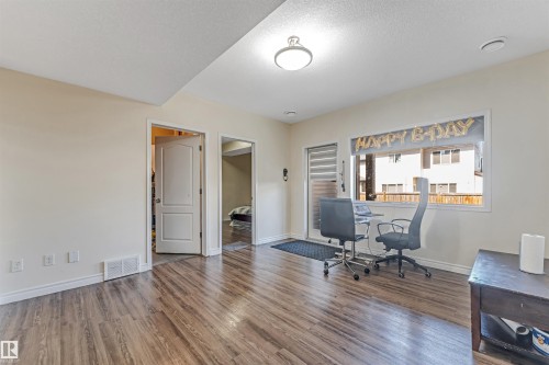 5156 2 Avenue Sw, Edmonton, AB - Indoor Photo Showing Office