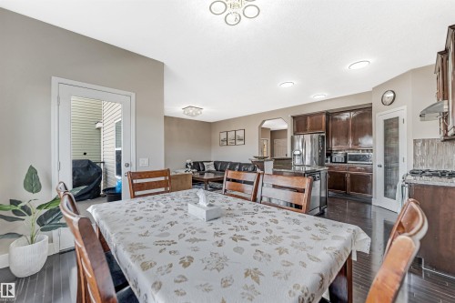 5156 2 Avenue Sw, Edmonton, AB - Indoor Photo Showing Dining Room