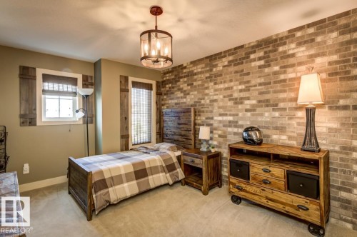 2047 90 Street Sw, Edmonton, AB - Indoor Photo Showing Bedroom