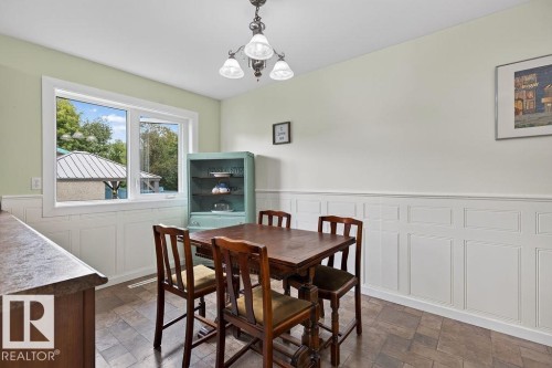 3824 114 Avenue Nw, Edmonton, AB - Indoor Photo Showing Dining Room