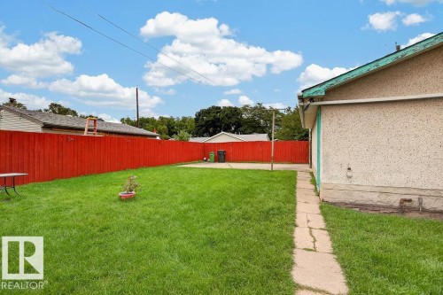 3824 114 Avenue Nw, Edmonton, AB - Outdoor