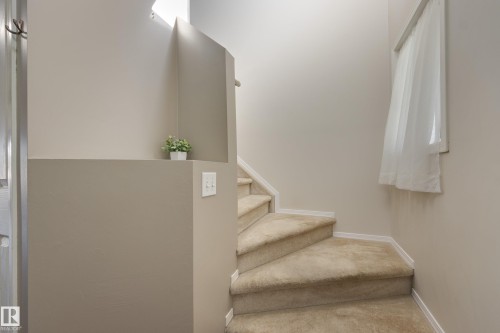 13086 162A Avenue Nw, Edmonton, AB - Indoor Photo Showing Other Room