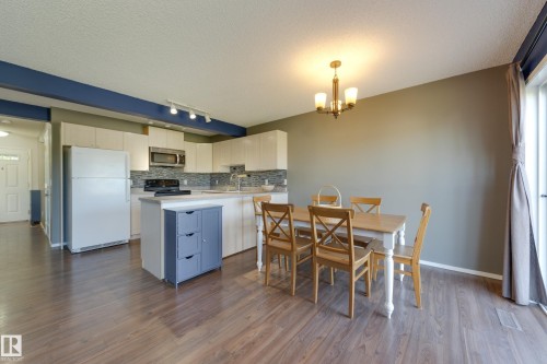 13086 162A Avenue Nw, Edmonton, AB - Indoor