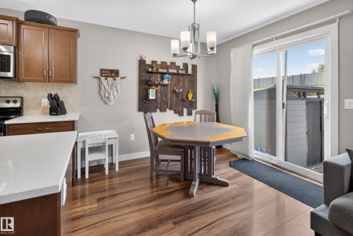 3520 9 Street Nw, Edmonton, AB - Indoor Photo Showing Dining Room