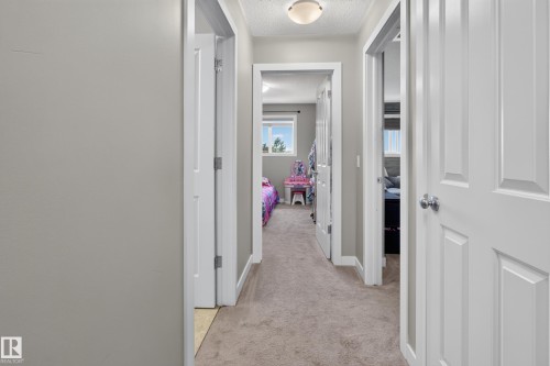 3520 9 Street Nw, Edmonton, AB - Indoor Photo Showing Other Room