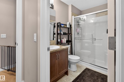 3520 9 Street Nw, Edmonton, AB - Indoor Photo Showing Bathroom