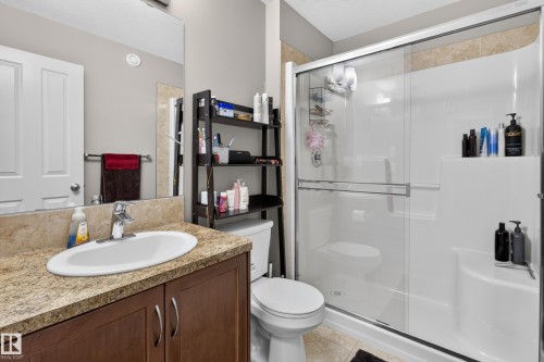 3520 9 Street Nw, Edmonton, AB - Indoor Photo Showing Bathroom