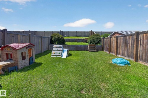 3520 9 Street Nw, Edmonton, AB - Outdoor