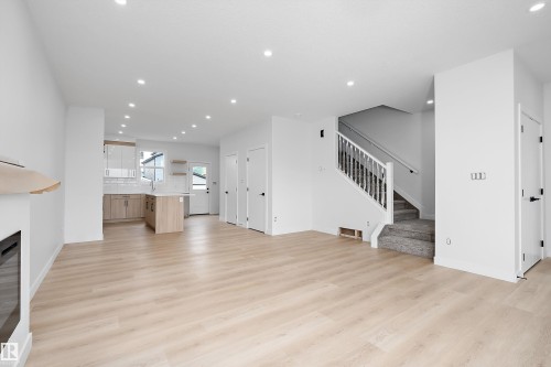 525 Robinson Boulevard, Leduc, AB - Indoor