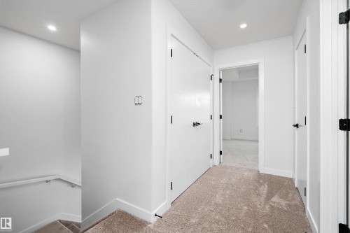 525 Robinson Boulevard, Leduc, AB - Indoor Photo Showing Other Room