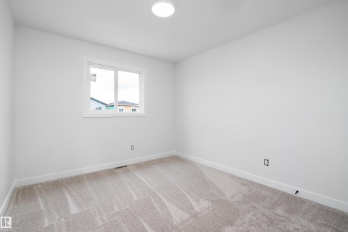 525 Robinson Boulevard, Leduc, AB - Indoor Photo Showing Other Room