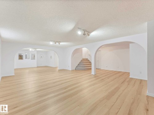 1217 115A Street Nw, Edmonton, AB - Indoor Photo Showing Other Room