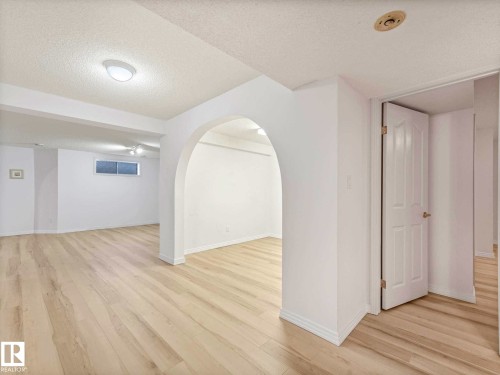 1217 115A Street Nw, Edmonton, AB - Indoor Photo Showing Other Room