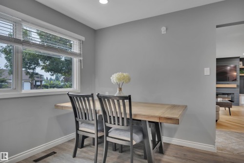 5112 43 Avenue, Leduc, AB - Indoor Photo Showing Dining Room