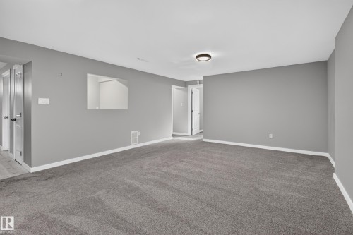 7108 90 Avenue Nw, Edmonton, AB - Indoor Photo Showing Other Room