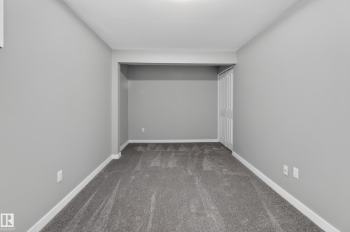 7108 90 Avenue Nw, Edmonton, AB - Indoor Photo Showing Other Room