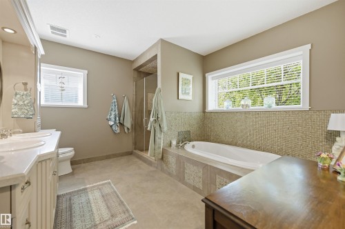 13 Sylvan Drive, St. Albert, AB - Indoor Photo Showing Bathroom