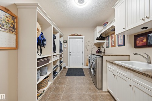 13 Sylvan Drive, St. Albert, AB - Indoor Photo Showing Laundry Room