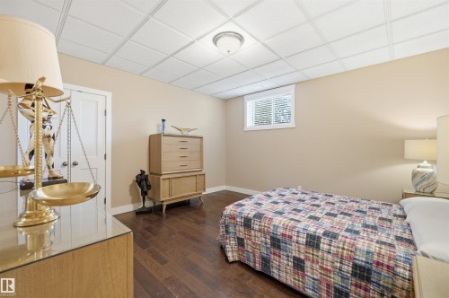 13 Sylvan Drive, St. Albert, AB - Indoor Photo Showing Bedroom