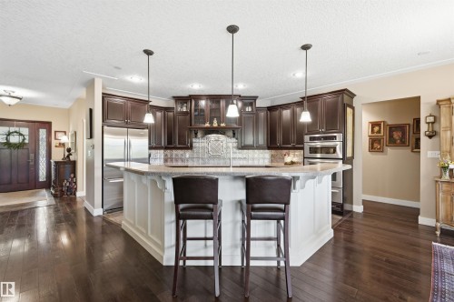13 Sylvan Drive, St. Albert, AB - Indoor Photo Showing Kitchen With Upgraded Kitchen