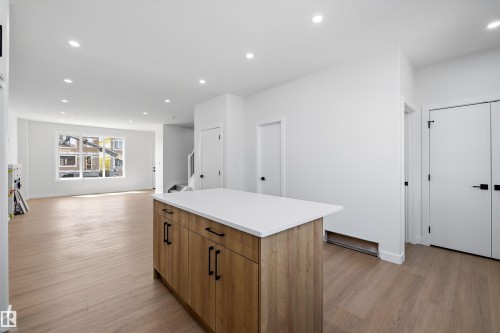 523 Robinson Boulevard, Leduc, AB - Indoor