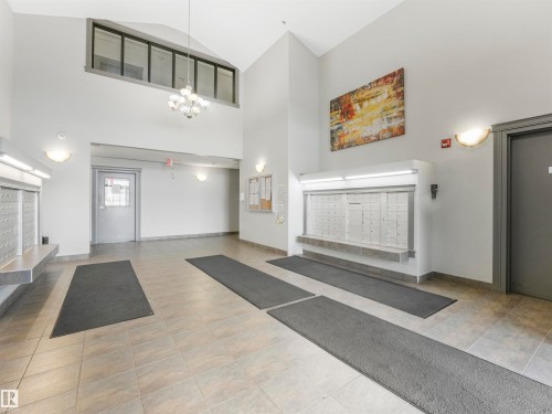 #216 111 Edwards Dr Sw, Edmonton, AB - Indoor Photo Showing Other Room