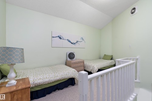 #124 15499 Castle Downs Rd Nw, Edmonton, AB - Indoor Photo Showing Bedroom