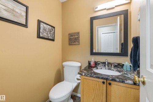 118 Naples Way, St. Albert, AB - Indoor Photo Showing Bathroom