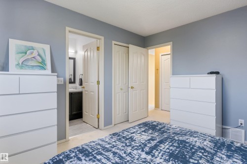 118 Naples Way, St. Albert, AB - Indoor Photo Showing Other Room