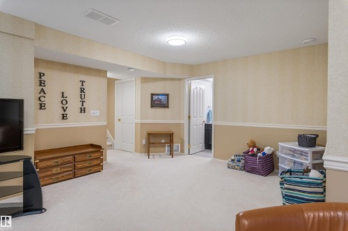 118 Naples Way, St. Albert, AB - Indoor