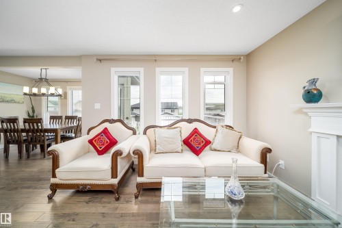 9903 222 Street Nw, Edmonton, AB 