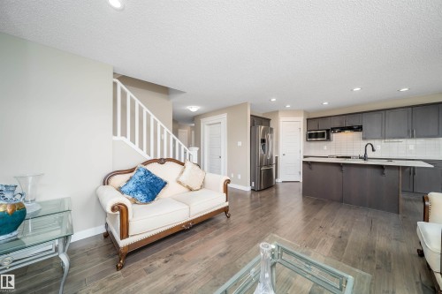 9903 222 Street Nw, Edmonton, AB 