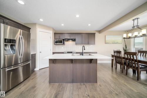 9903 222 Street Nw, Edmonton, AB 