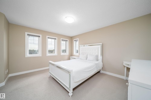 9903 222 Street Nw, Edmonton, AB 