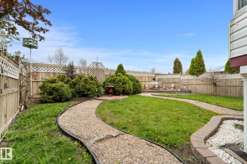 9315 162 Avenue Nw, Edmonton, AB - Outdoor With Backyard